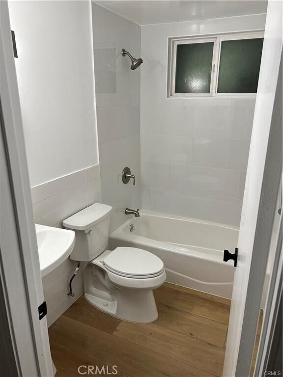 Photo - 1155 Gibson Ave