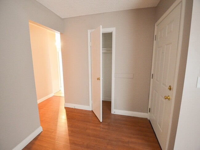 Photo - 4712 Ashbrook Pl