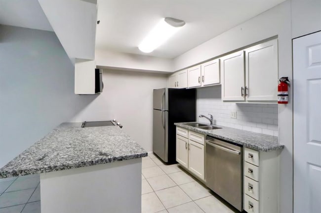 Photo - 5929 Queensloch Dr Condo Unit 127