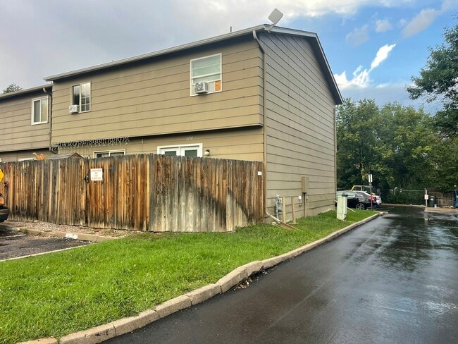 Photo - 2198 Baltimore Cir