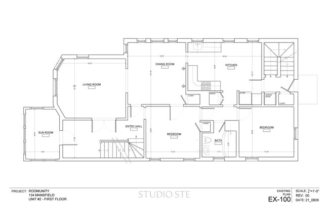 Photo - [In-Unit Laundry; Garden] Townhouse-Style Living, with Historical Details & Parking! Unit Penthouse