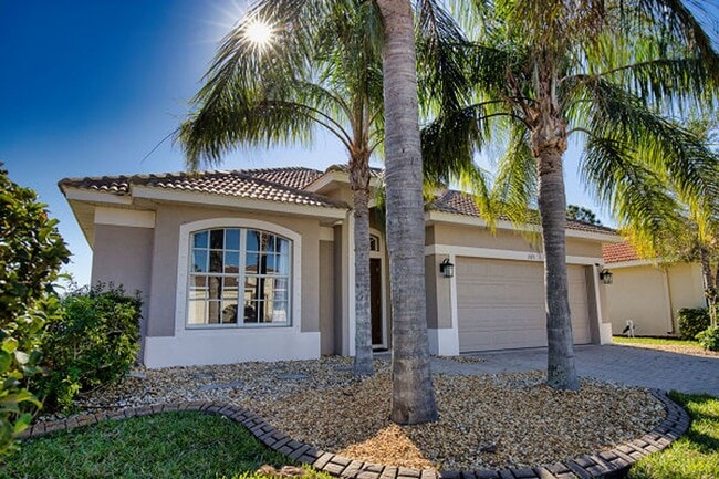 Photo - Annual Pool Home in The Stoneybrook Community of Venice!