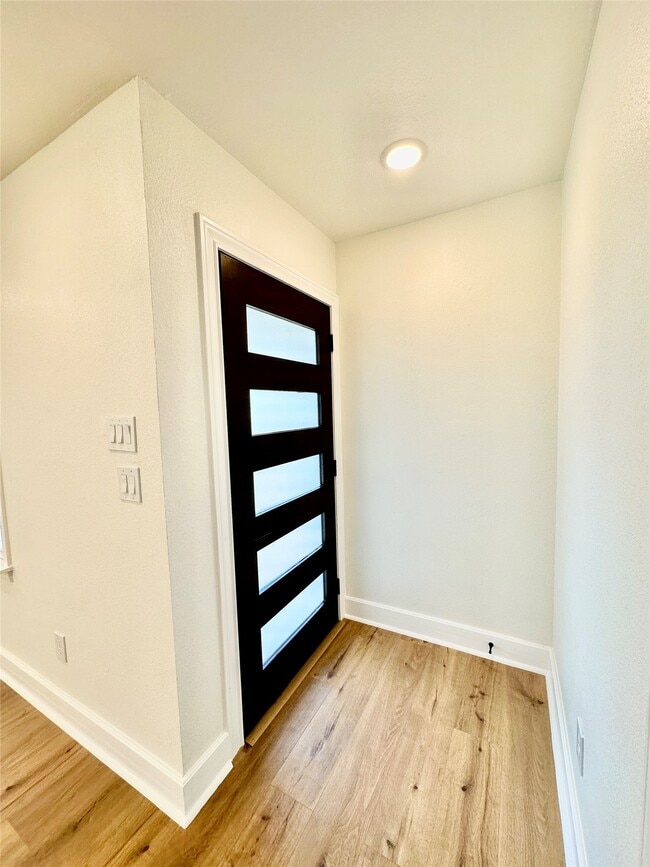 Photo - 4505 W 43rd St