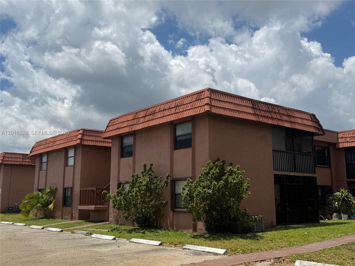 Photo - 6540 W 27th Ct Unit 56-24