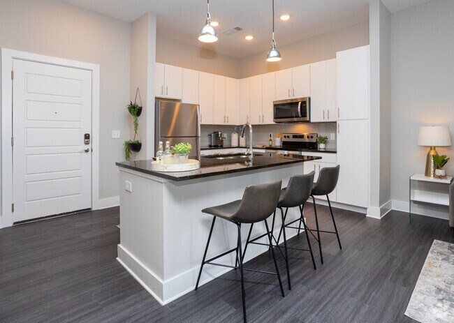 1BR,1BA-A3-908SF