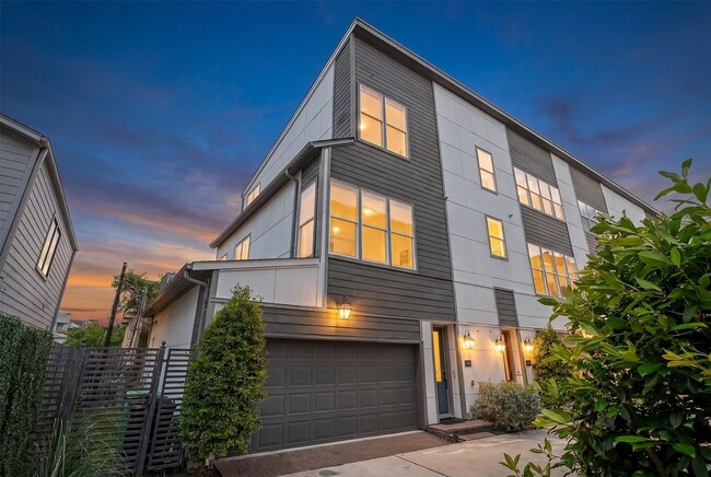Photo - 9614 Riddlewood Ln