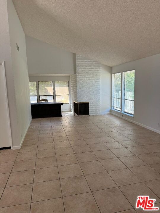Photo - 40353 Sugar Bush Ct