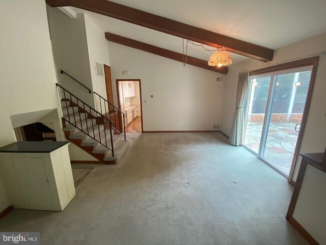Photo - 6411 E Halbert Rd