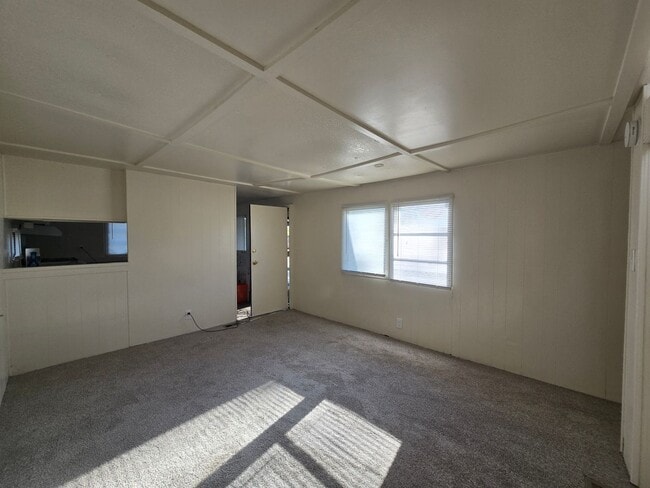 Photo - 2 bed 1 bath Home *Section 8 Welcome*