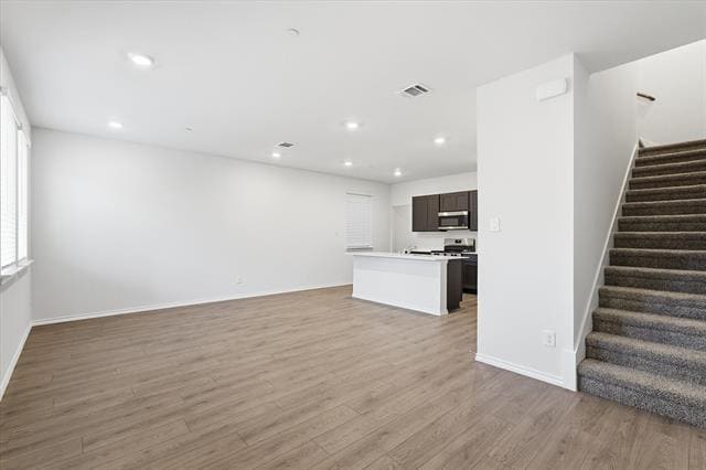 Photo - 215 Arbor Dr