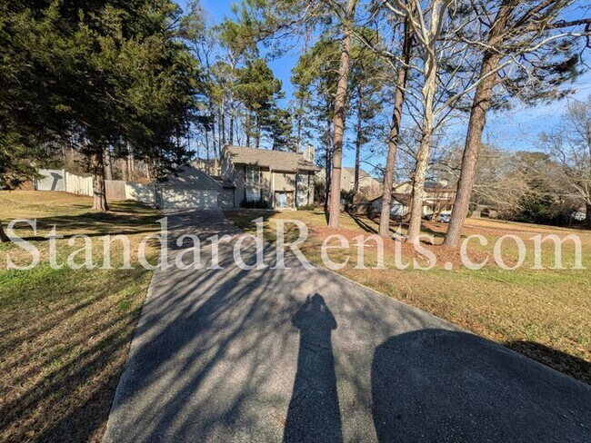 Photo - 622 Hickory Hollow Ln