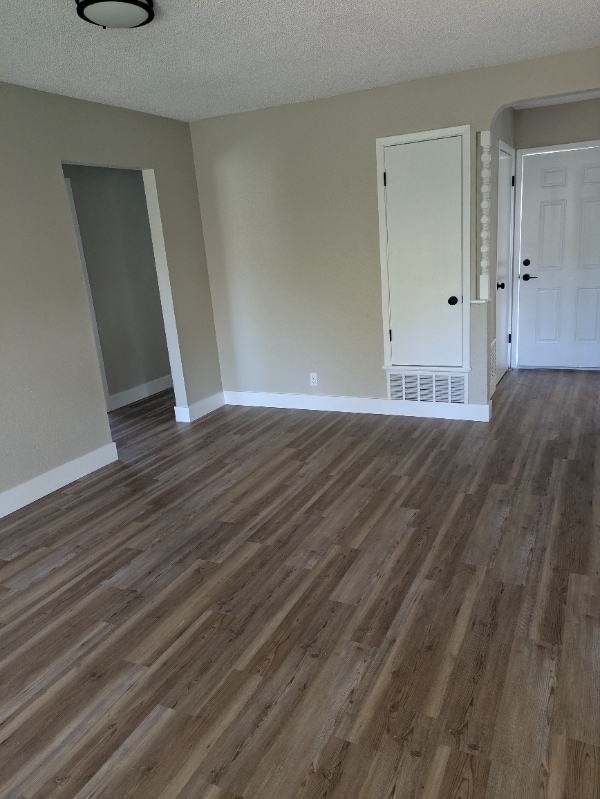 Photo - 205 Nell Deane Blvd