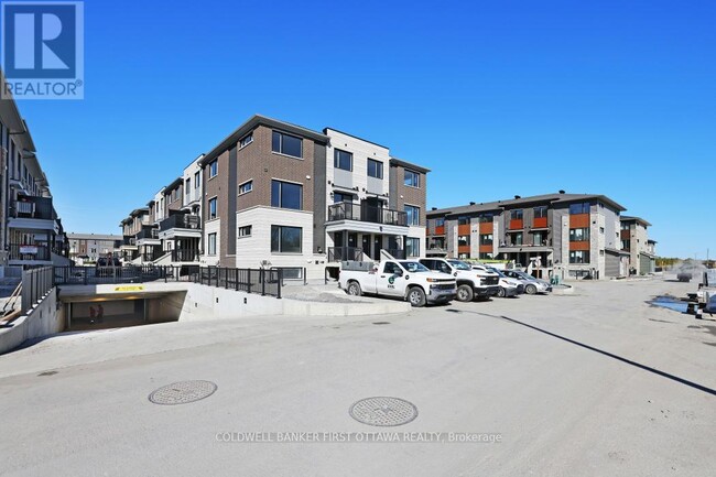 Photo - 917 Creekway Private