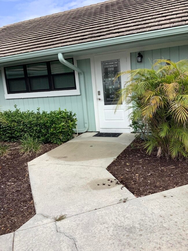 Photo - 1127 E Seminole Ave