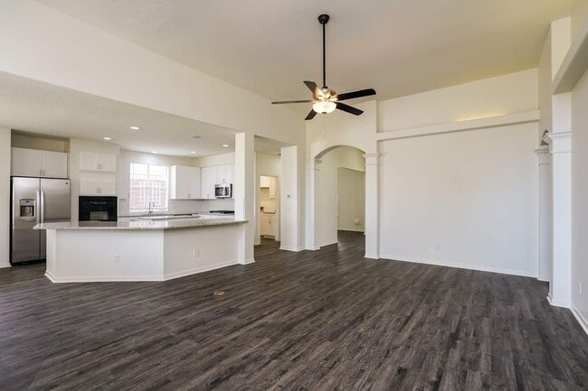 Photo - 12802 Magnolia Leaf St