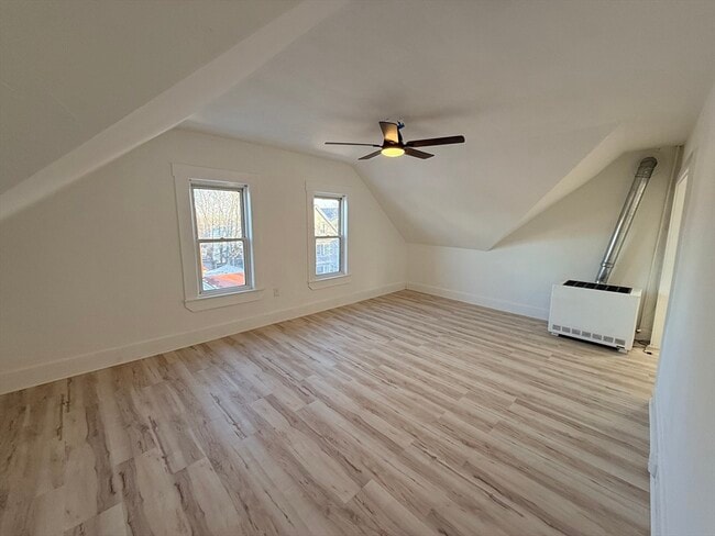 Photo - 97 Dean St Unit 3