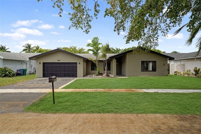 Building Photo - 7201 NW 46th Ct