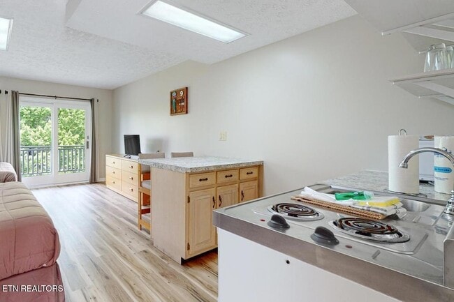 Photo - 661 Harrison Ferry Rd Unidad 6