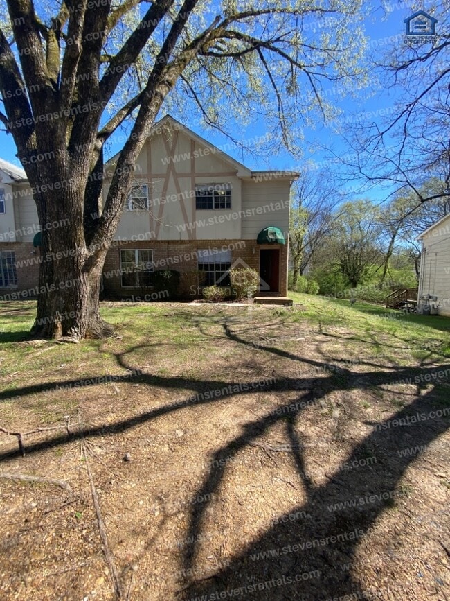 Building Photo - 4142 Willard Dr Rental
