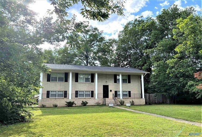 Photo - 5630 Woodridge St SW