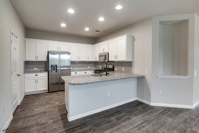 Photo - 14201 Handel Dr