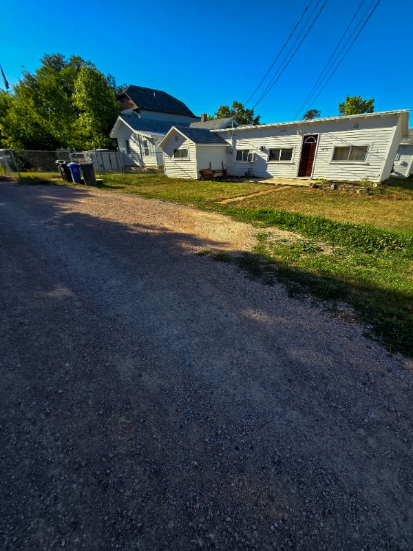 Photo - 1 E New York St