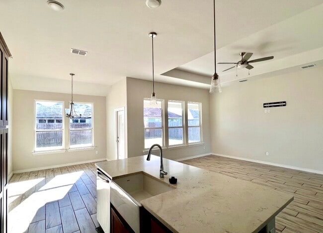 Photo - 3422 De Zevala St