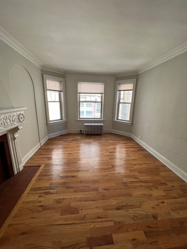 Photo - 5042 N Wolcott Ave Unit 1B