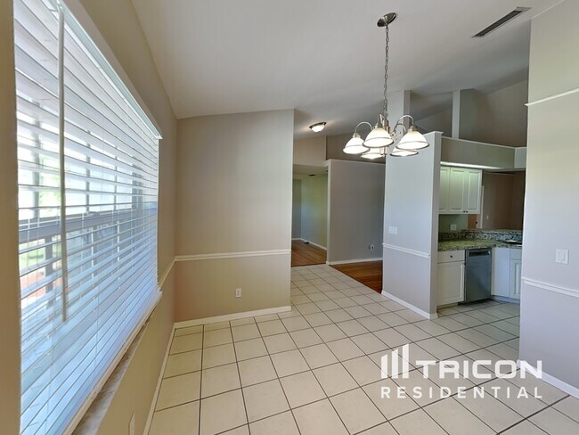 Photo - 1761 Banyan Dr