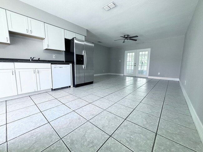 Photo - 5476/5478 Ave C Unit 5478