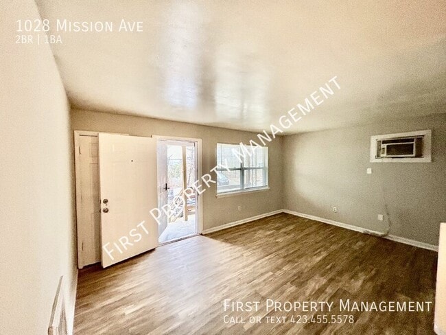Photo - 1028 Mission Ave