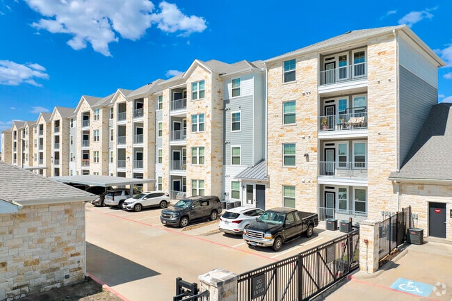 Primary - Retreat at Barbers Hill