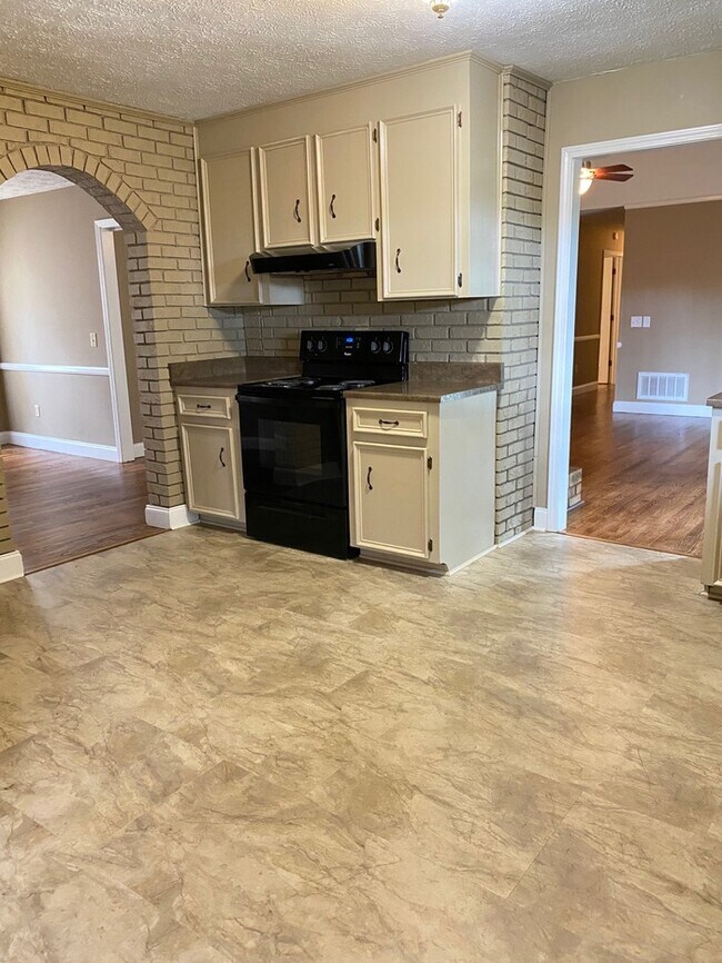 4/2.5 Ranch Style in Taylors Rental House Rental in Taylors, SC