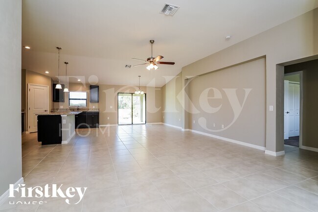 Photo - 2616 30th St SW