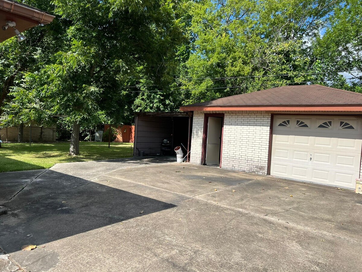 Photo - 13015 Glenda St