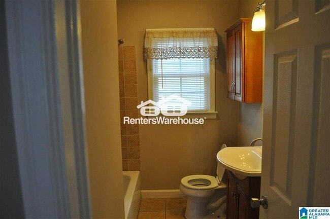 Photo - 1620 Alemeda Ave SW