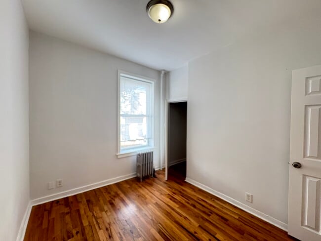 Photo - 400 Woodlawn Ave