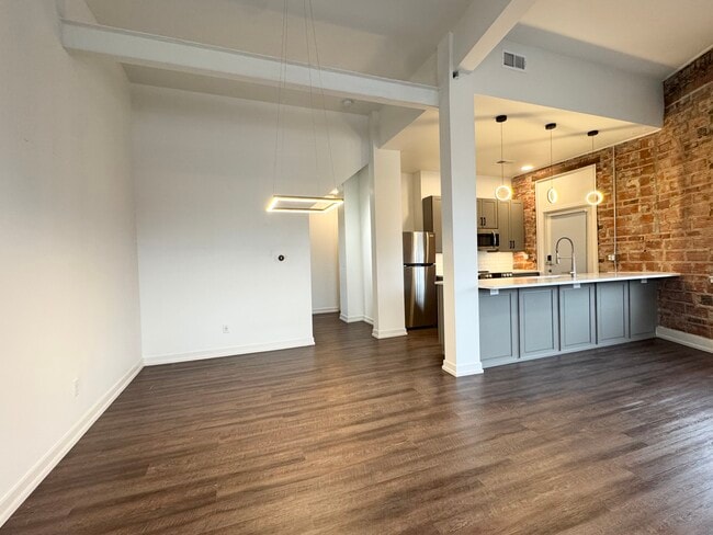 Photo - 1211 W 27th St Unidad A