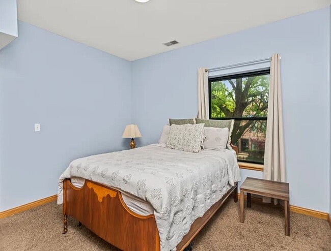 Photo - 5252 S Drexel Ave