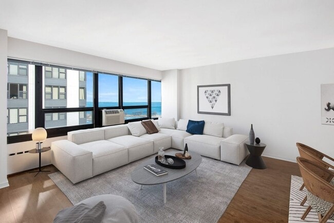 Building Photo - 3130 N Lake Shore Drive Rental