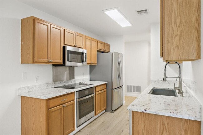 Photo - 218 Altamont St