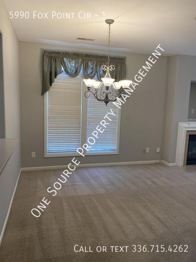 Photo - 5990 Fox Point Cir