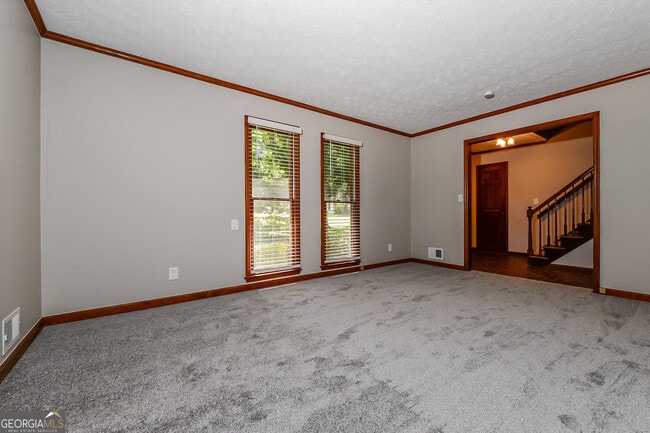 Photo - 3445 Colony Dr SE