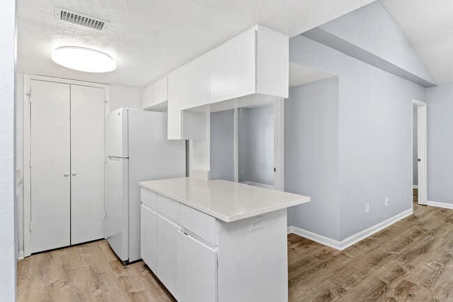 Columbia Park Apartments
