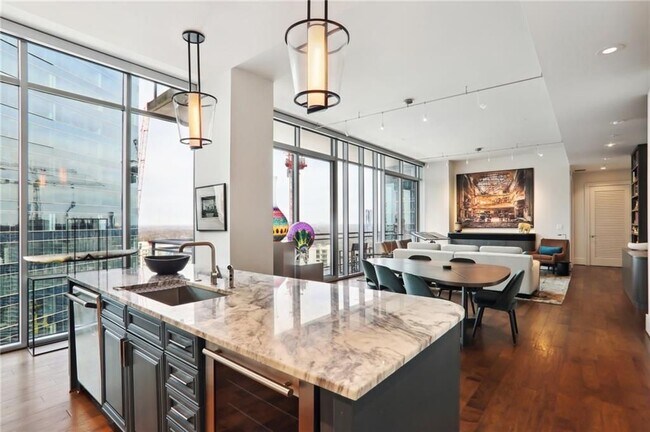 Photo - 1065 Peachtree St NE Unit 3005