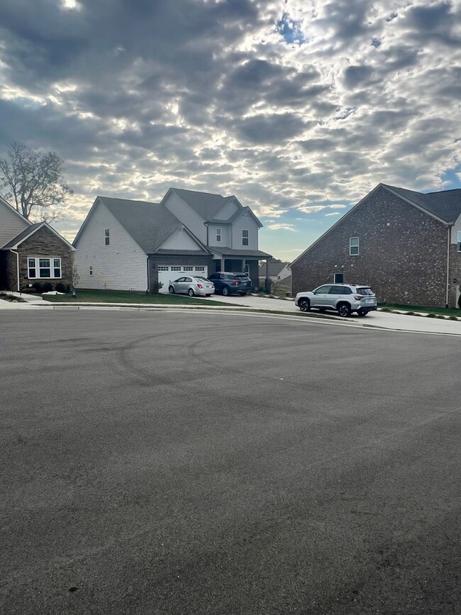 Photo - 312 Traywick Pl