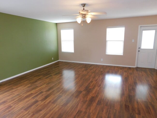 Photo - Beautiful, spacious 4 bedroom, 2.5 bath ho...