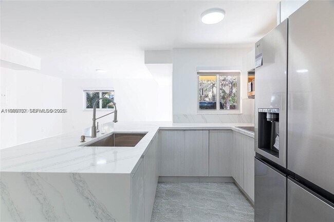 Photo - 13900 SW 65th Terrace Unit 9