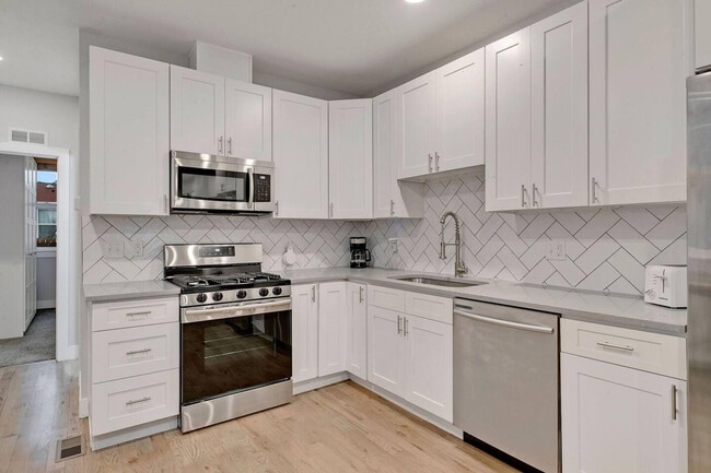 Photo - 3022 California St Unidad ID1013136P