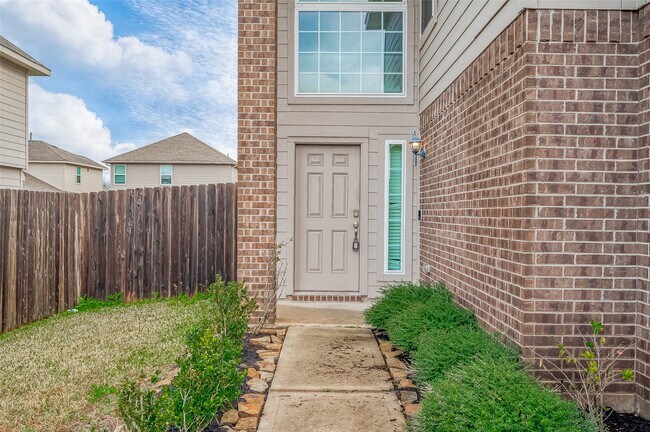 Photo - 3406 Water Lilly Way